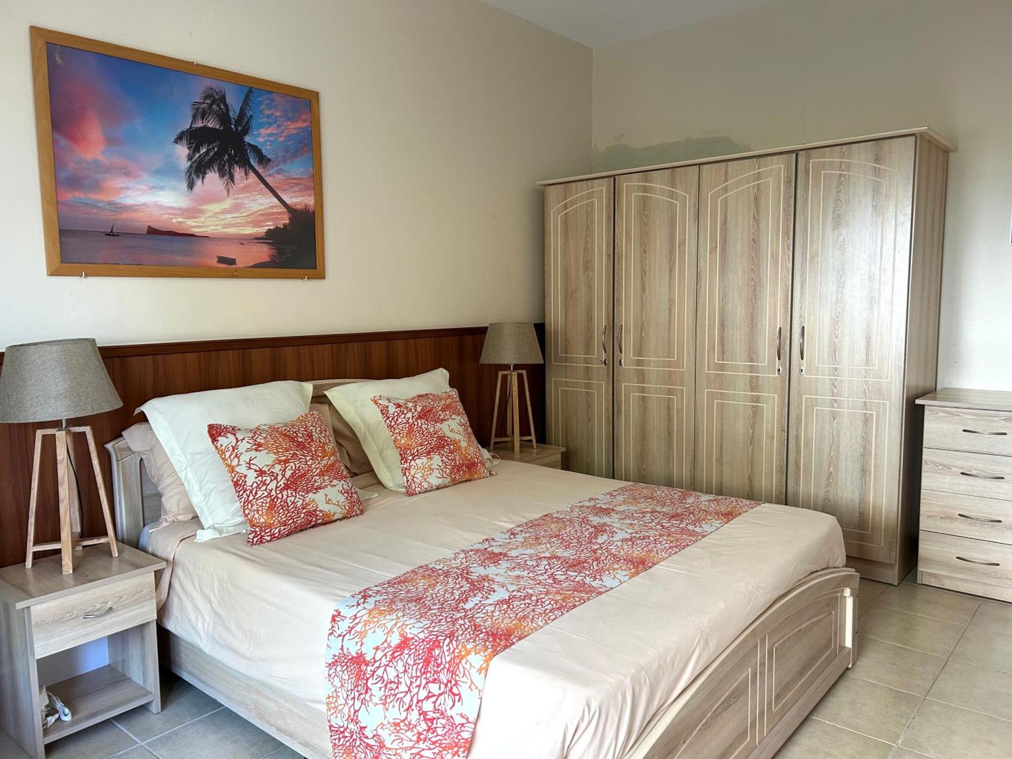 Blue Beryl Guest House Блу-Бэй Экстерьер фото