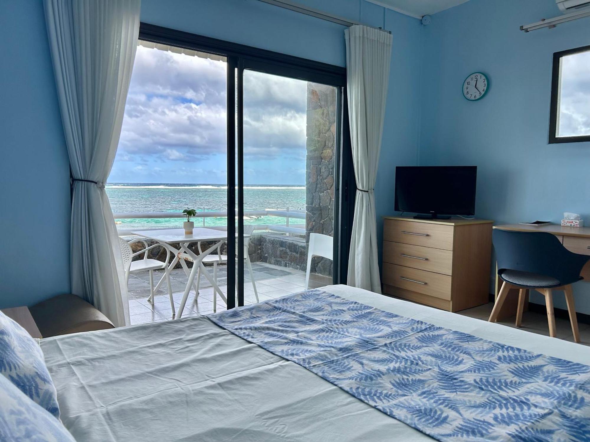 Blue Beryl Guest House Блу-Бэй Экстерьер фото