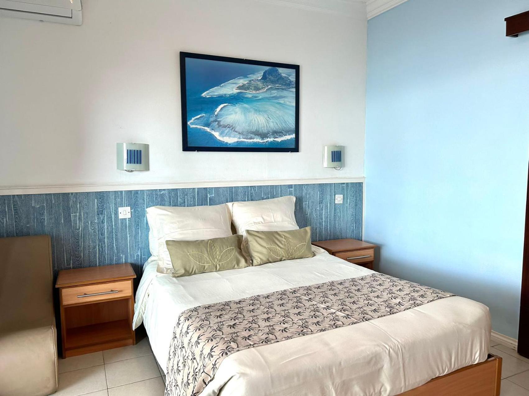 Blue Beryl Guest House Блу-Бэй Экстерьер фото